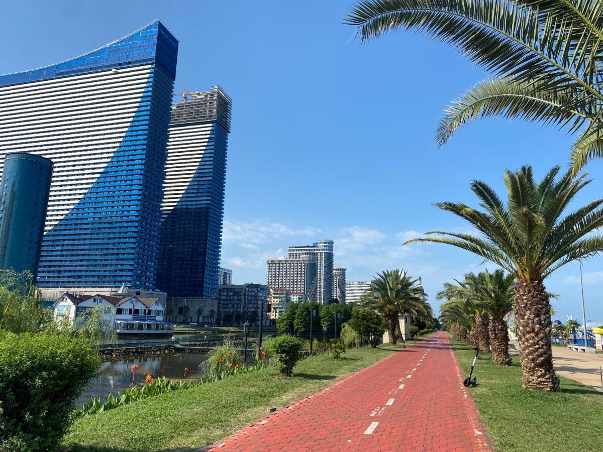 Orbi City Batumy View Esterno foto