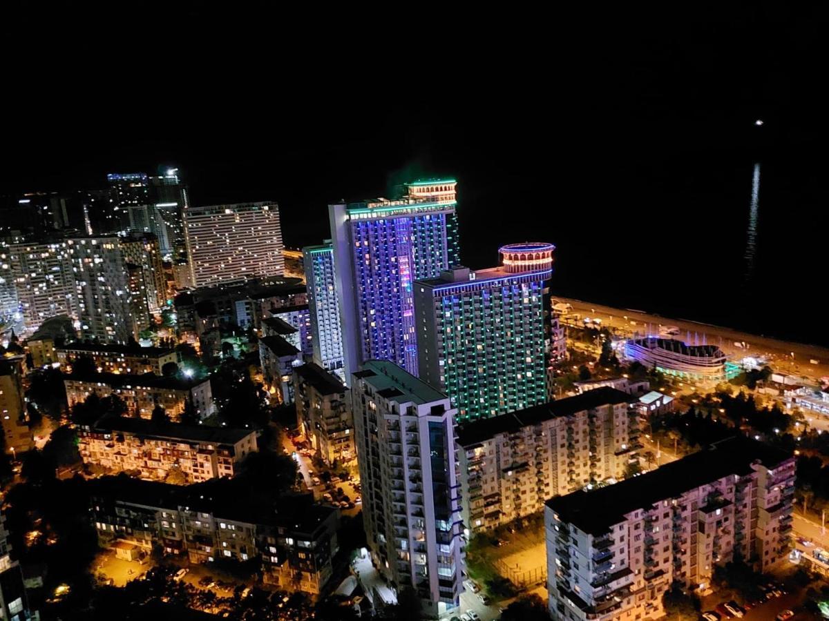 Orbi City Batumy View Esterno foto